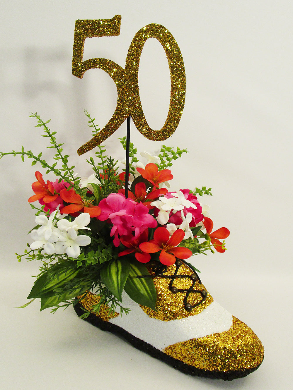 Golf shoe table centerpiece - Designs by Ginny