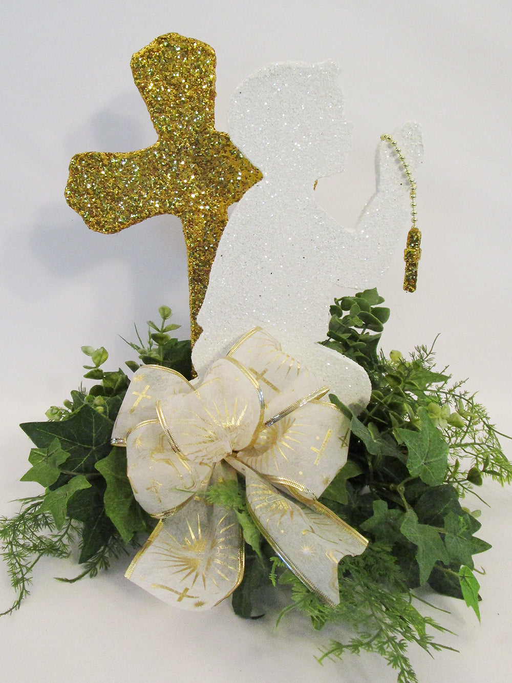 1st communion praying boy centerpiece - Designs by Ginny