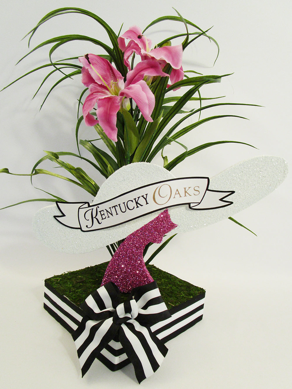 Kentucky-Oaks-Logo-Hat-centerpiece - designs by Ginny