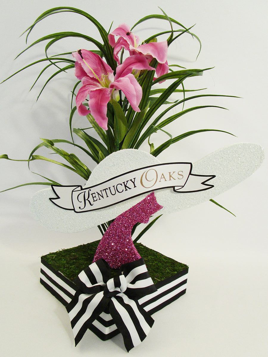 Kentucky Derby themed centerpiece by Designs by Ginny