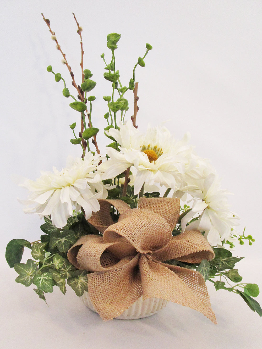 Silk Daisy centerpiece - Designs by Ginny