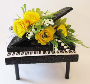 Piano table centerpiece - Designs by Ginny