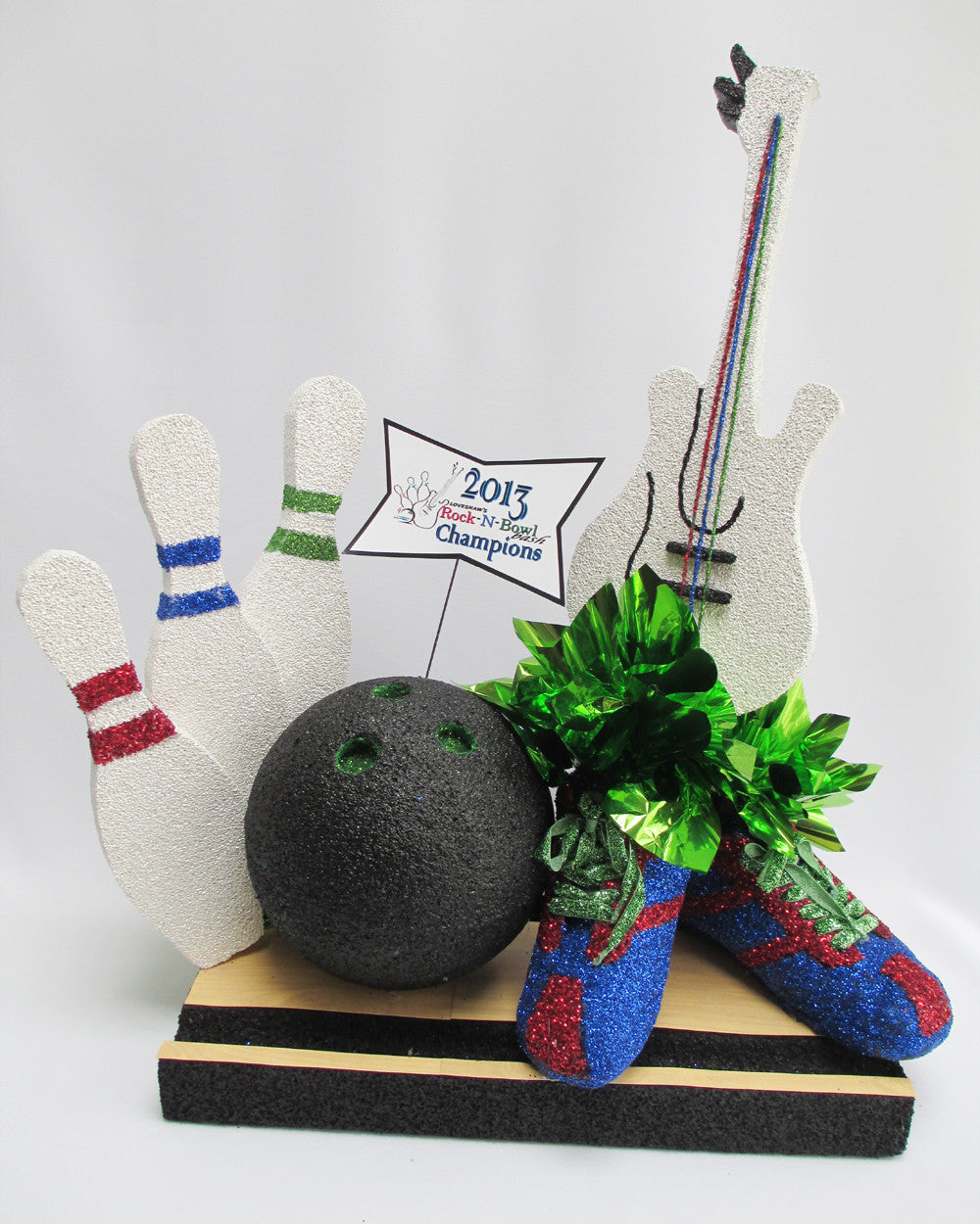 Rock and Bowl themed centerpiece