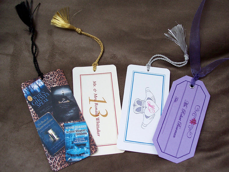 Mini bookmarks have multiply uses, wedding, promotional, gift.