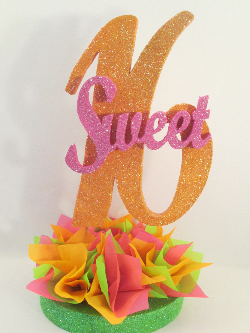 Sweet 16 Large Cutout Centerpiece