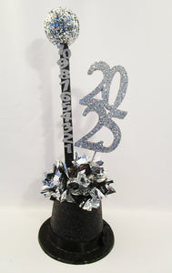 2025 top hat centerpiece