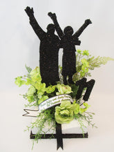 Load image into Gallery viewer, Pastor and 1st Lady centerpiece - Designs by Ginny
