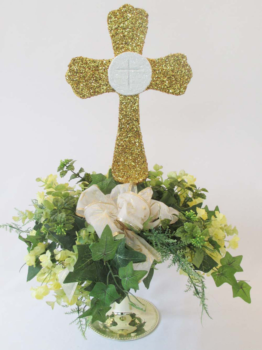 1st Communion Table Centerpiece – Designs by Ginny