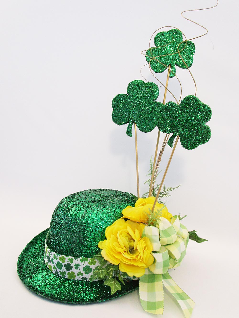 St. Patrick Derby Hat Centerpiece - Designs by Ginny