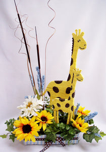 Giraffe baby shower centerpiece - Designs by Ginny