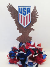Load image into Gallery viewer, Patriotic eagle centerpiece - Designs by Ginny
