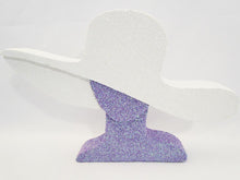 Load image into Gallery viewer, Styrofoam floppy hat centerpiece - Designs by Ginny
