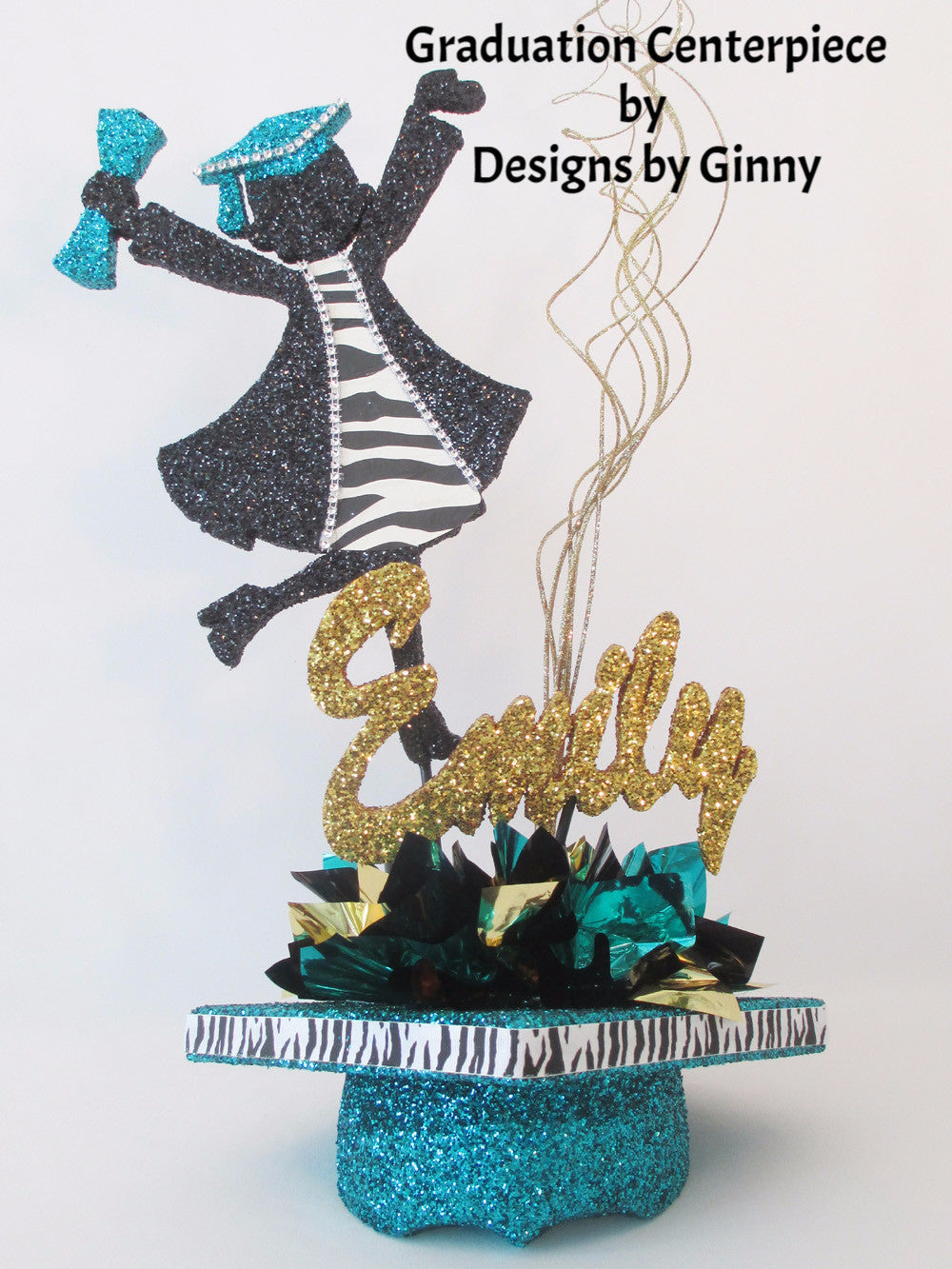 Grad Girl Centerpiece on Mortar Board Hat & Name Samples