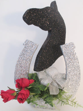 Horse head and Horse shoe centerpiece - Designs by Ginny
