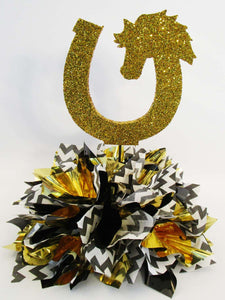 Horse-head in horse shoe centerpiece - Deigns by Ginny