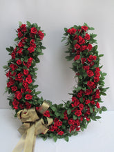 Load image into Gallery viewer, Large Horse shoe wreath with red roses - Designs by Ginny
