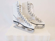 Load image into Gallery viewer, Ice skate centerpiece - Designs by Ginny
