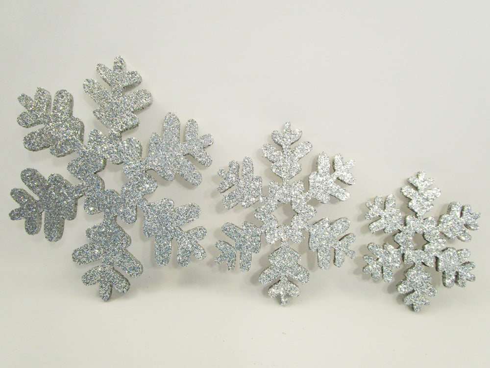 Festive Holiday Centerpiece for all types of Holidays – Designs by Ginny